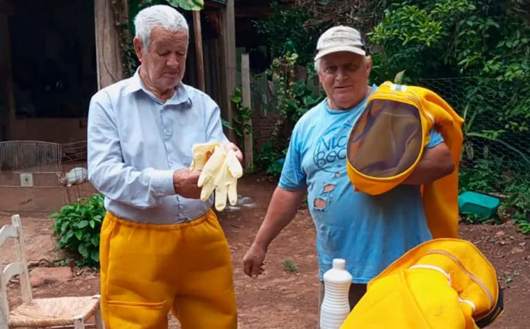 Família aposta na força da apicultura no Sudoeste